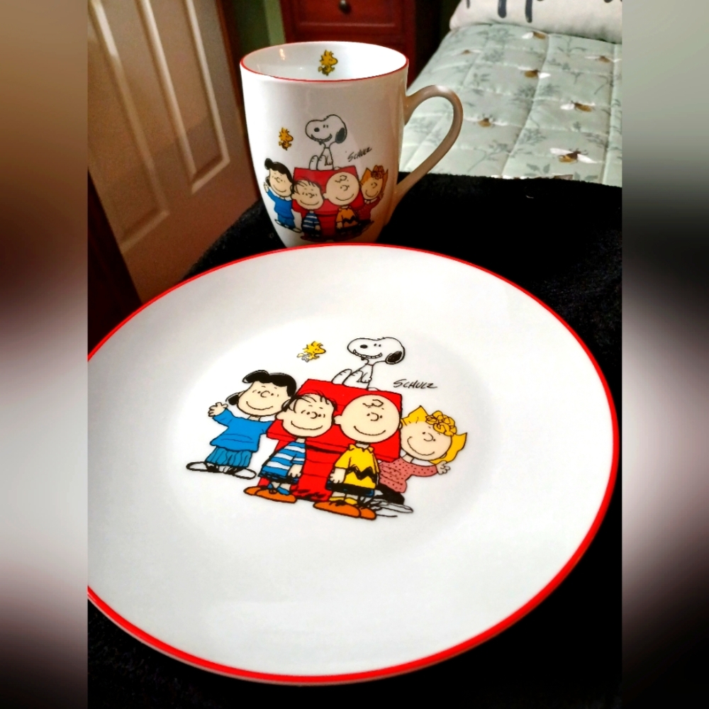 Set of Peanuts Snoopy Charlie Brown Vermont Country Store Mug & Plate Germany